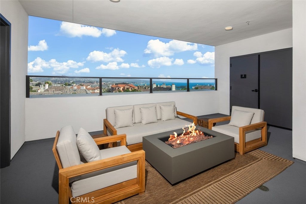 Photo of 24722 Del Prado #404, Dana Point, CA 92629 (MLS # OC26199613)
