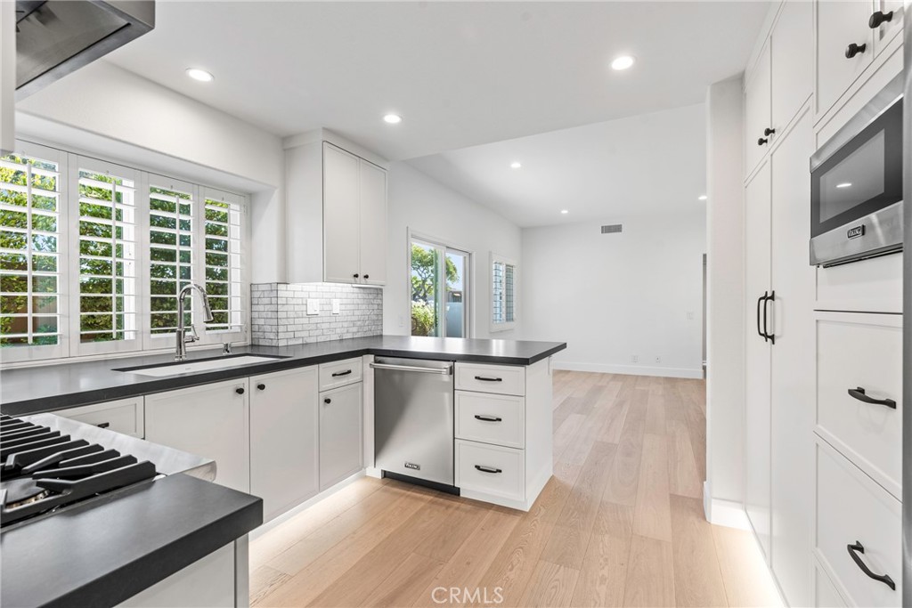 Point del Mar (PDMR) - Residential Lease