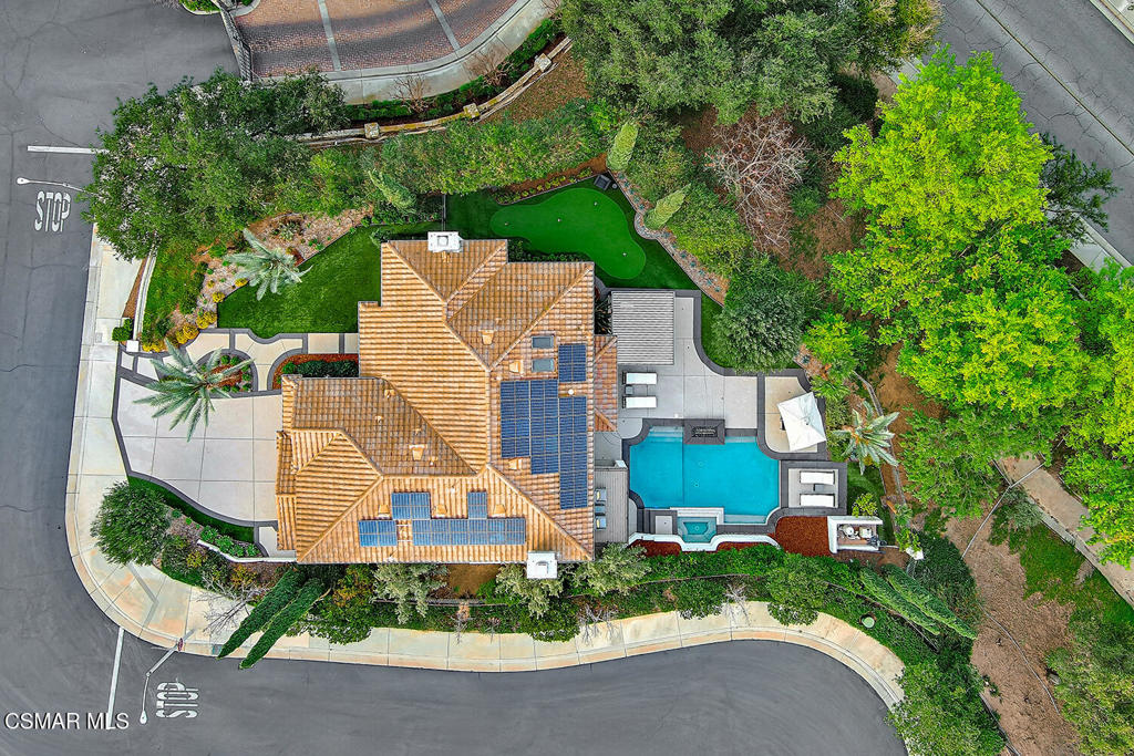 3860 Mountain Shadows Road