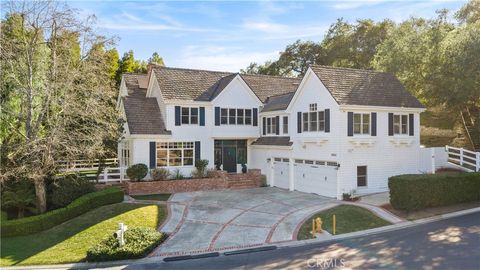 Photo of 30852 Via Colinas, Coto de Caza, CA 92679 (MLS # OC26013847)