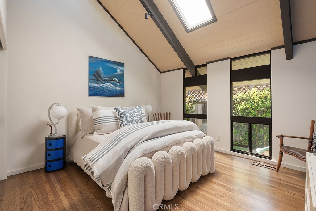 1534 Santiago, Newport Beach CA 92660 - Photo 25