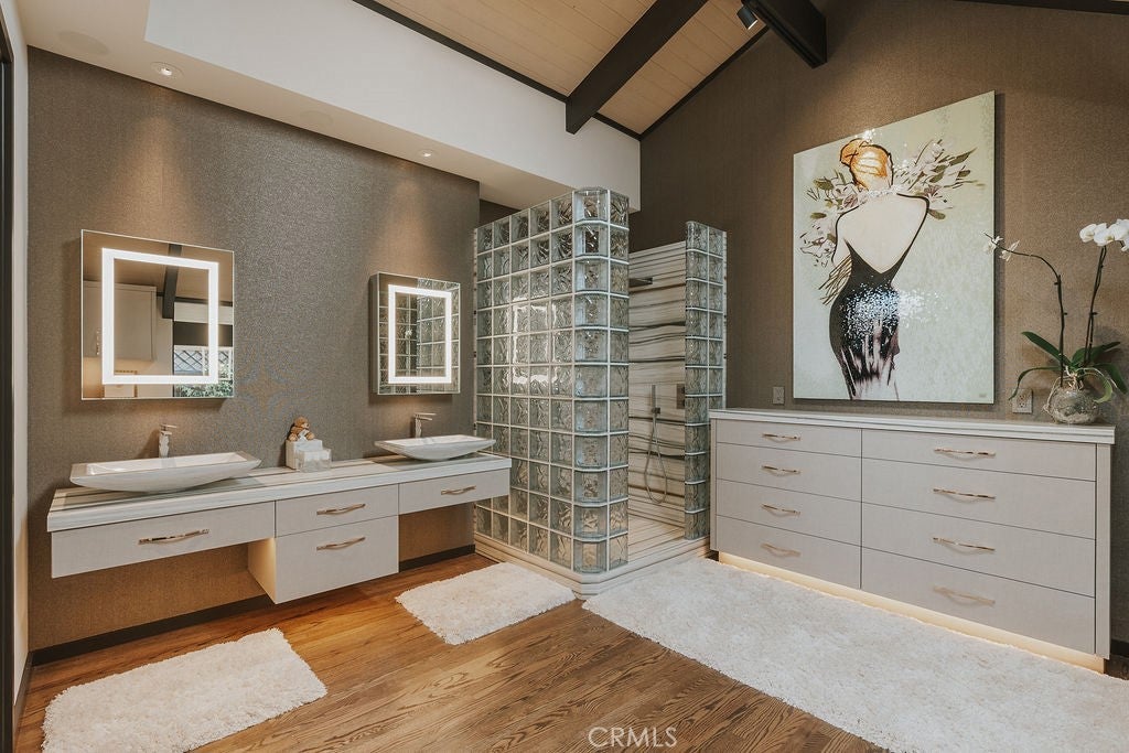 1534 Santiago, Newport Beach CA 92660 - Photo 20