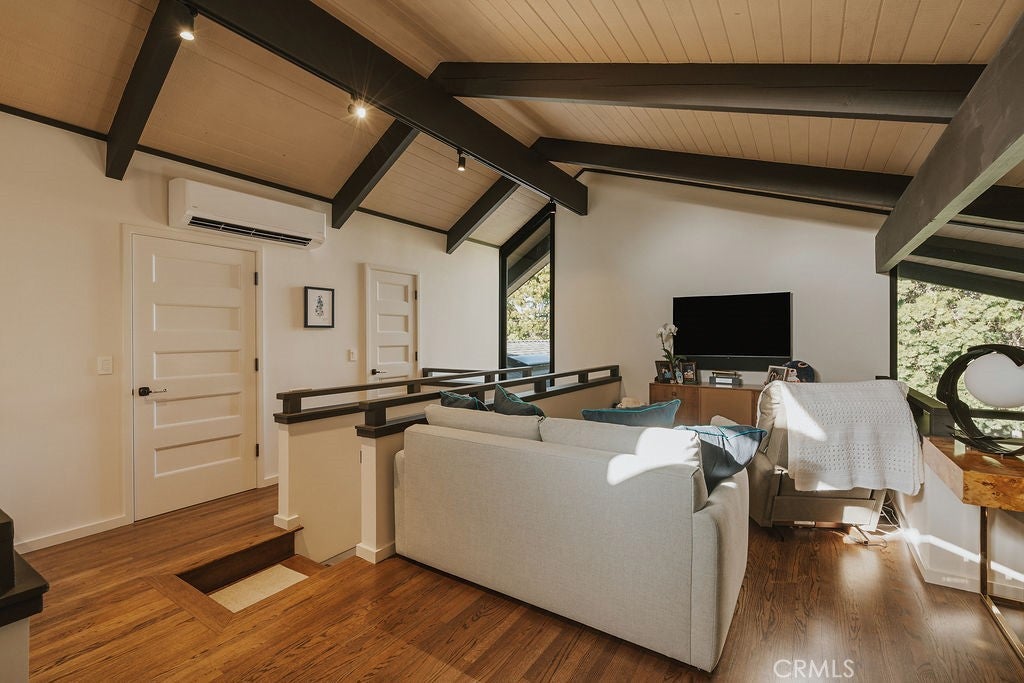 1534 Santiago, Newport Beach CA 92660 - Photo 28