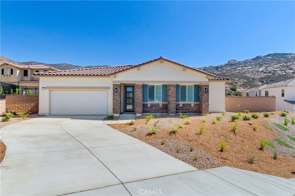 Photo of 6548 Canyon Oaks Drive, Simi Valley, CA 93063 (MLS # SR26009275)