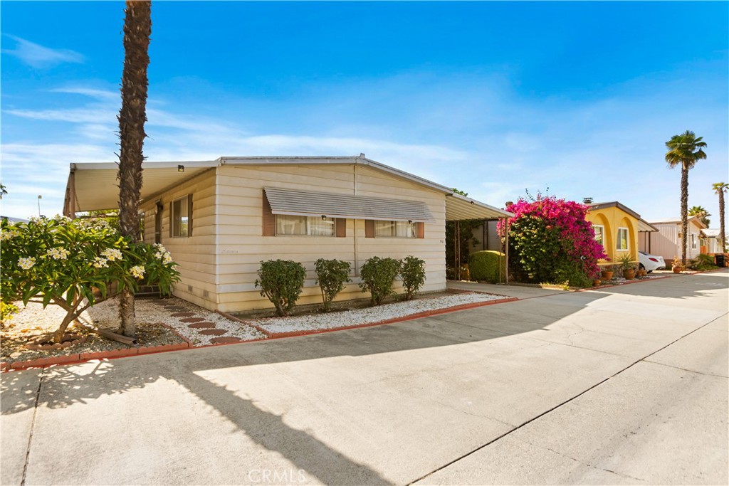 3745 Valley Boulevard 50