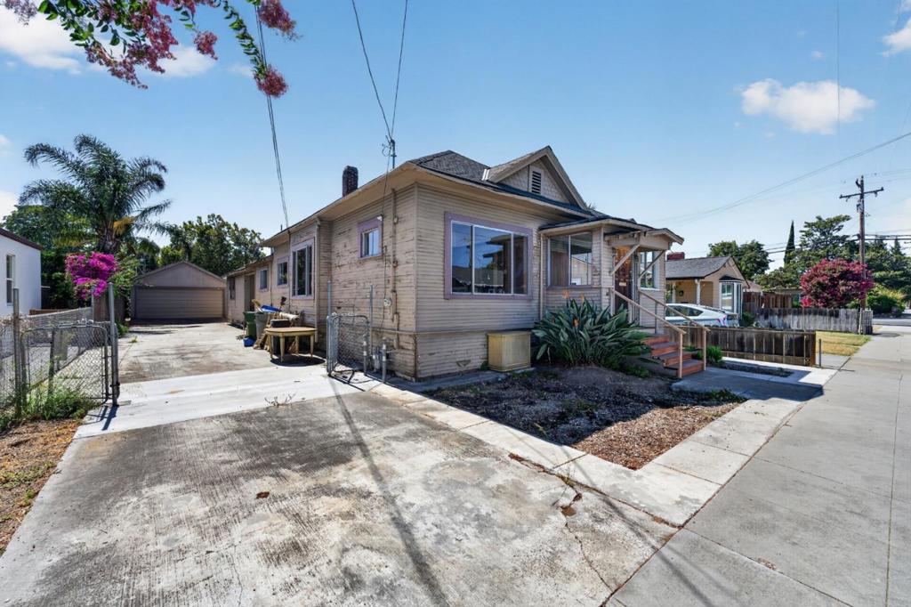 483 N 12th Street