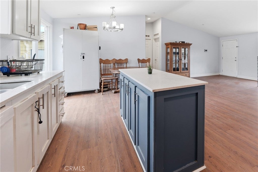56570 Valley View