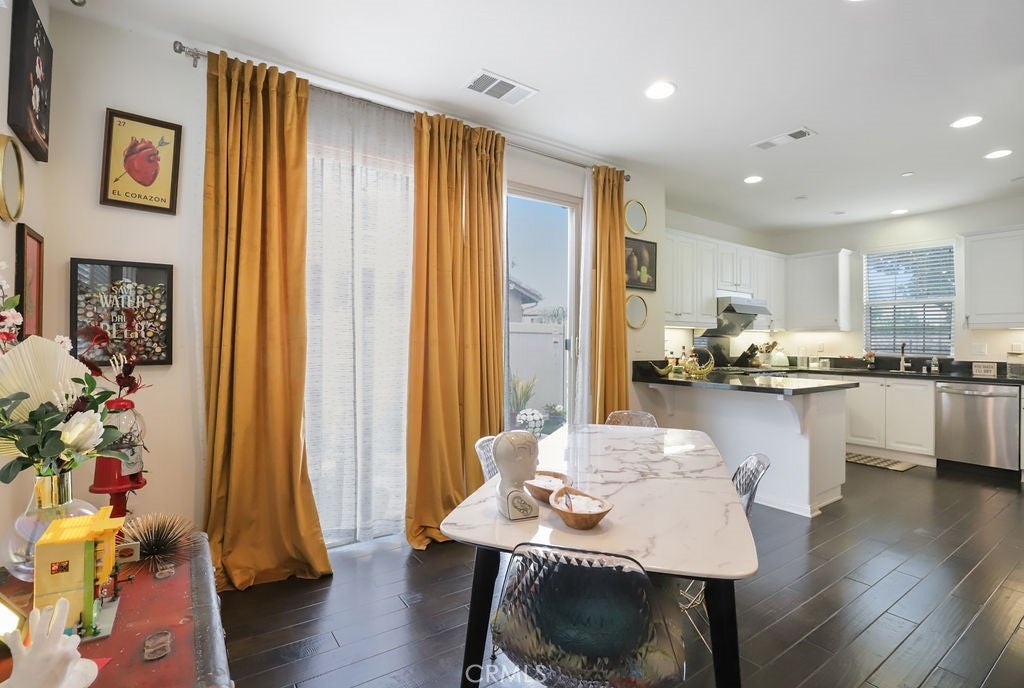 14495 Hillsdale