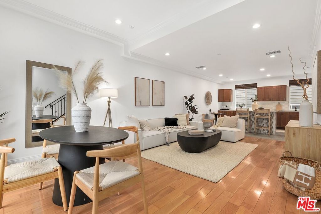 Photo of 2470 S Centinela Avenue #2, Los Angeles, CA 90064 (MLS # 26649785)