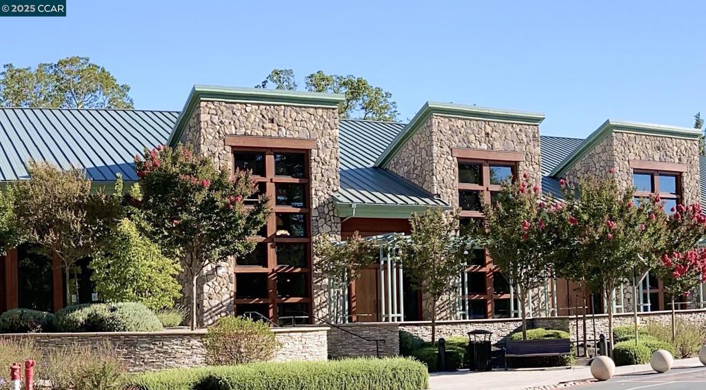 ROSSMOOR - Residential