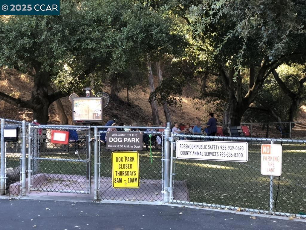 ROSSMOOR - Residential