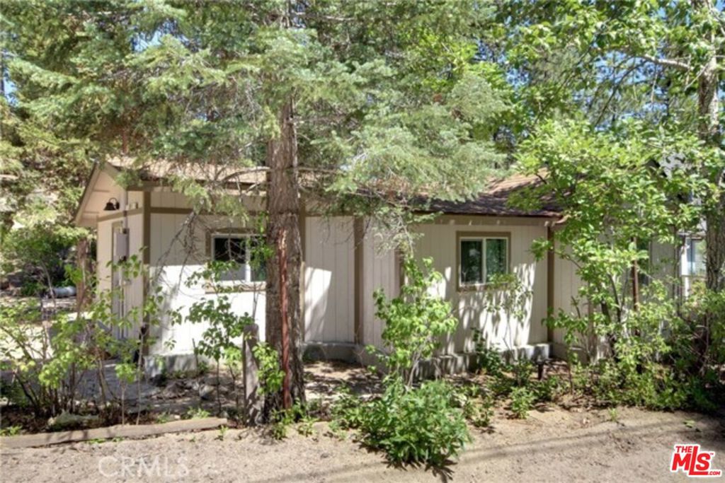 39219 Cedar Dell Road