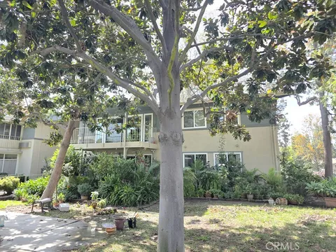MLS: OC26068282
