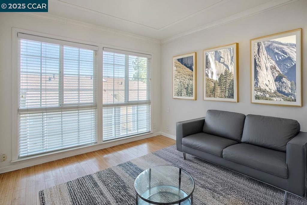 RIDGEVIEW - Residential