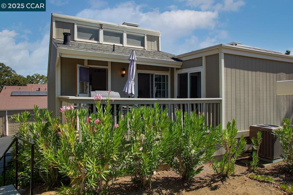 RIDGEVIEW - Residential