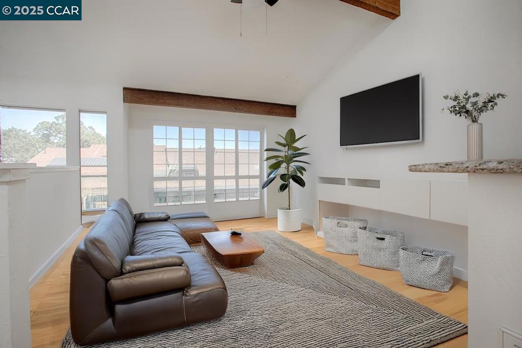 RIDGEVIEW - Residential