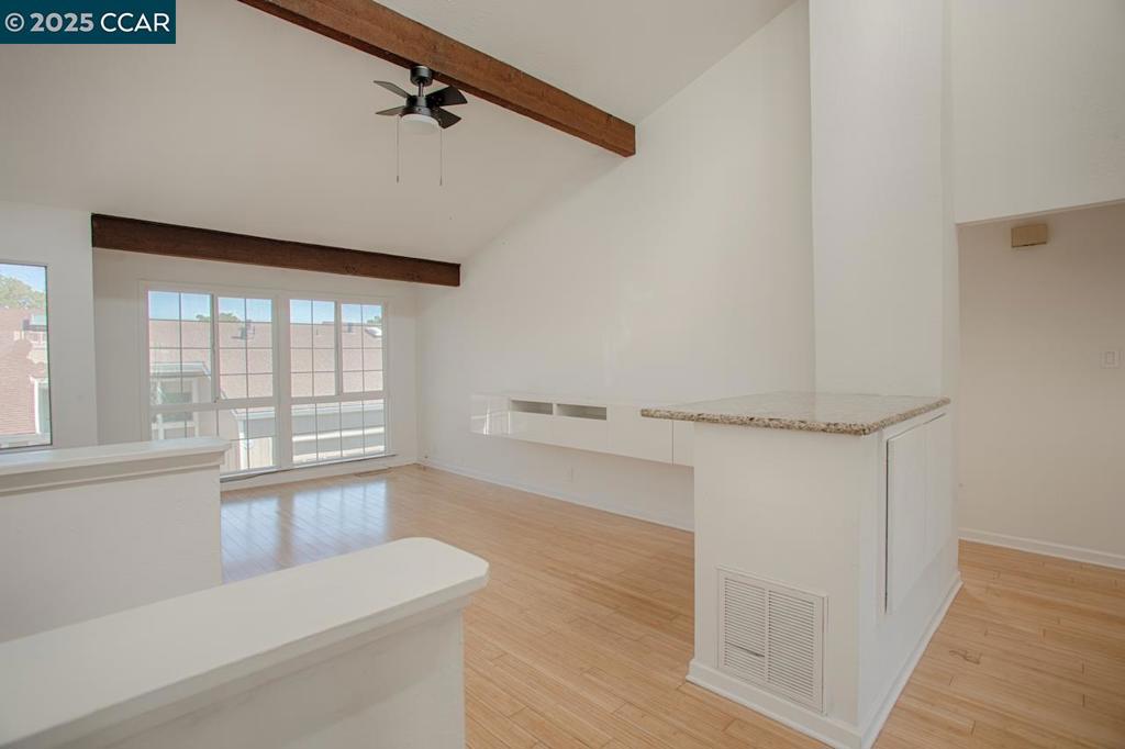 RIDGEVIEW - Residential