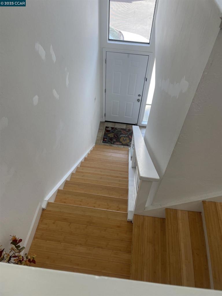 RIDGEVIEW - Residential