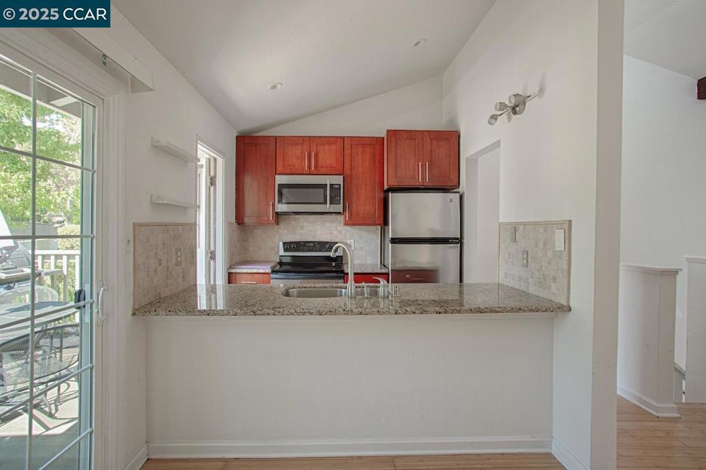 RIDGEVIEW - Residential