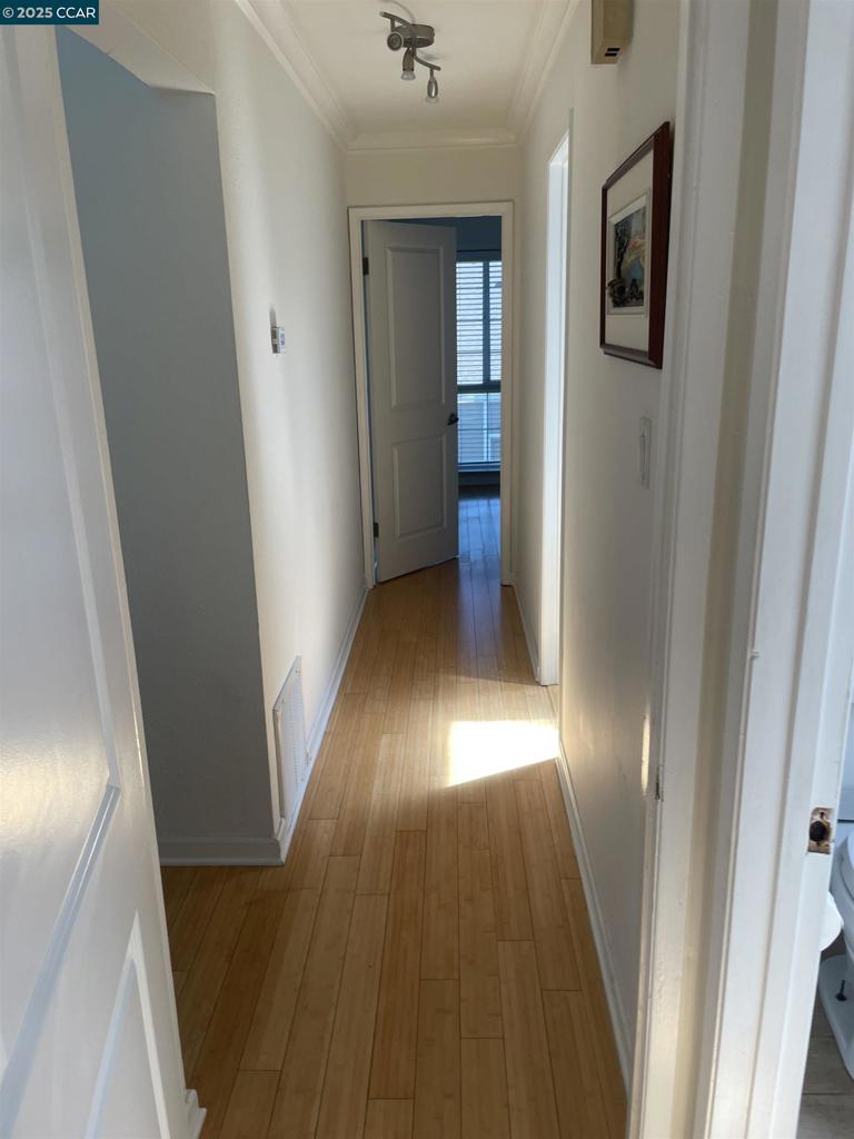 RIDGEVIEW - Residential
