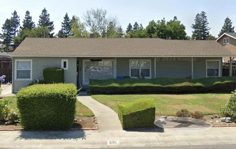 Photo of 661 Empey Way, San Jose, CA 95128 (MLS # ML82030130)