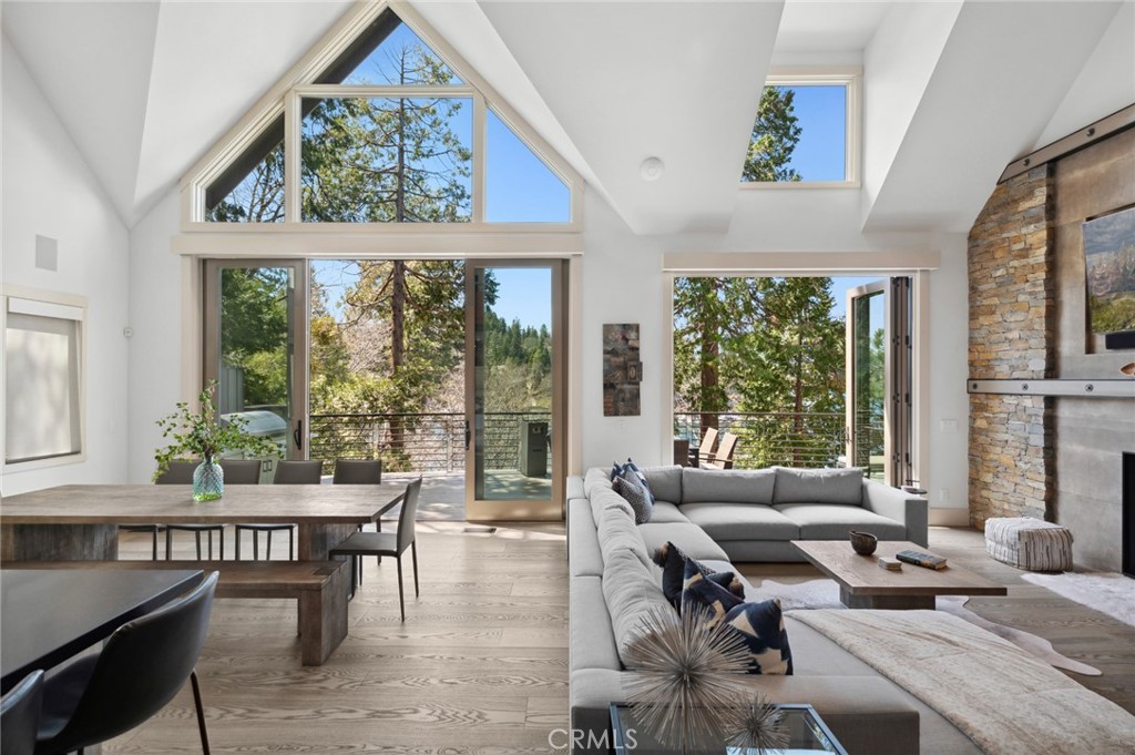Arrowhead Woods (AWHW) - Residential