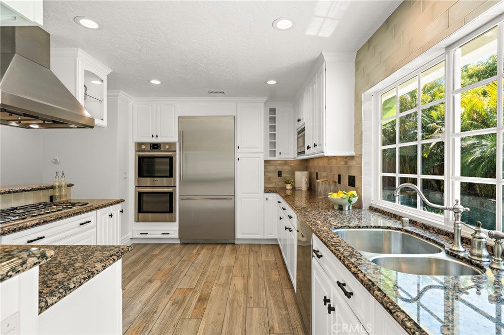 21121 Indigo, Huntington Beach CA 92646 - Photo 10