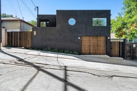 Photo of 3181 1/2 Verdugo Place, Los Angeles, CA 90065 (MLS # TR26224617)