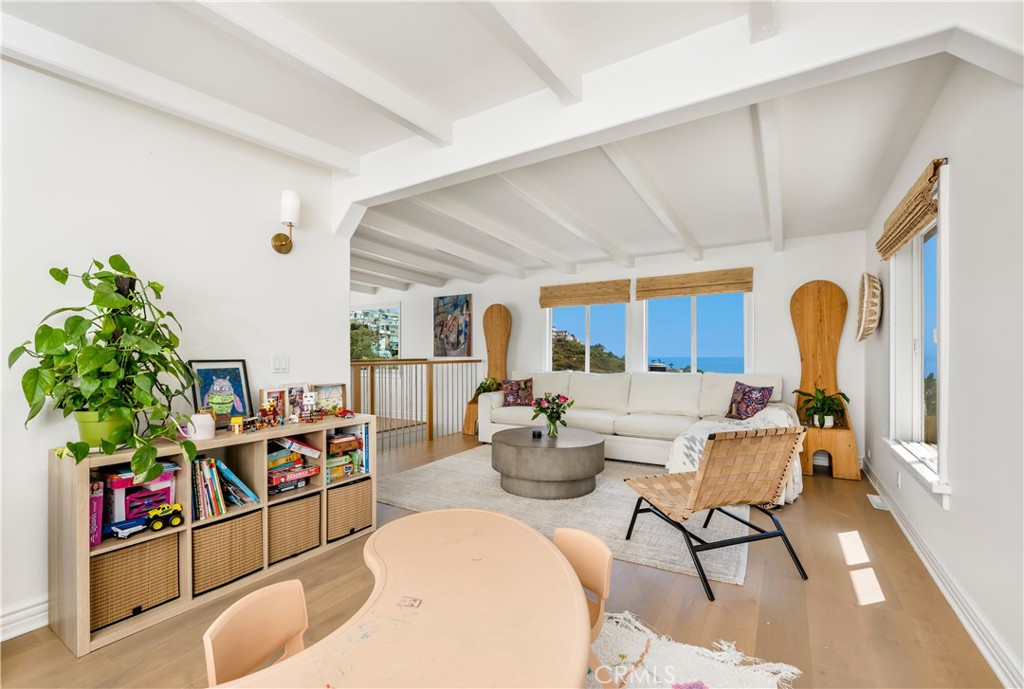 Arch Beach Heights (ABH) - Residential