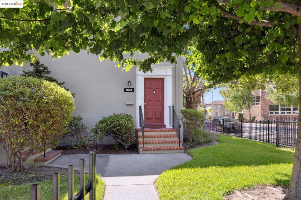 Properties 1 1504 137th Avenue