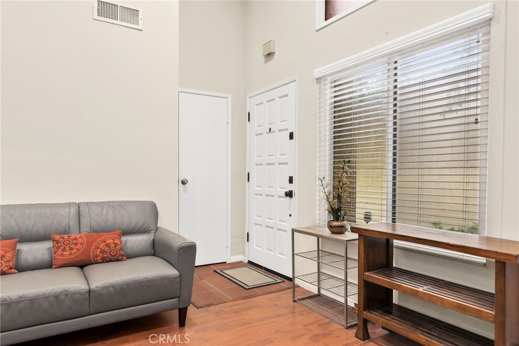 2304 Mathews Avenue 2