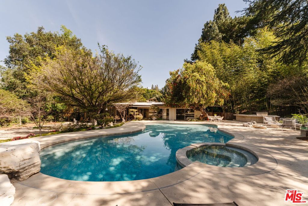 3493 Valley Meadow Road