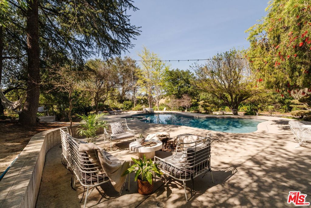 3493 Valley Meadow Road