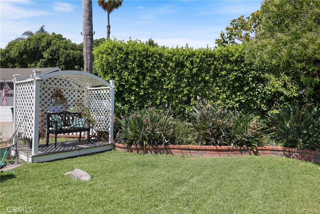 2642 Westminster Place