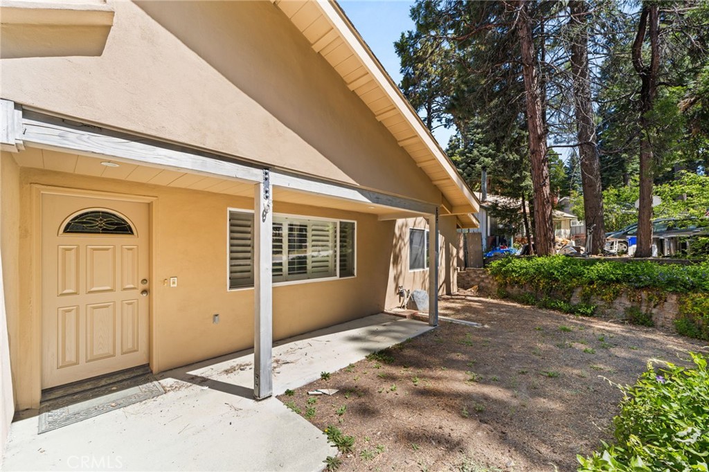31686 Luring Pines Circle