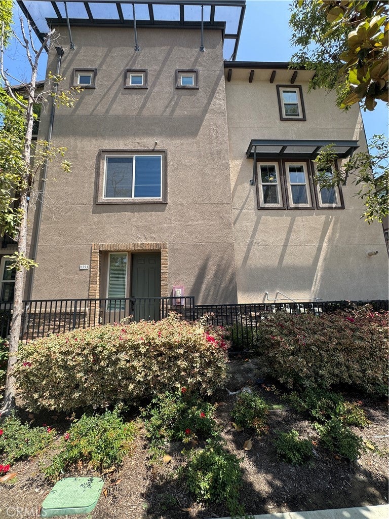 1391 Clementine Way