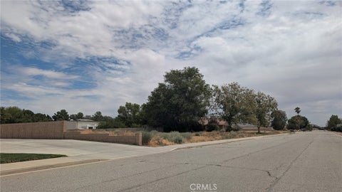 Photo of 4261 Stetson AVE, Rosamond, CA 93560 (MLS # PW26158190)