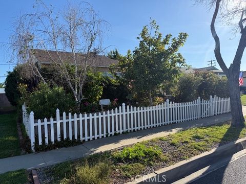 2724 Fairman Lakewood CA 90712