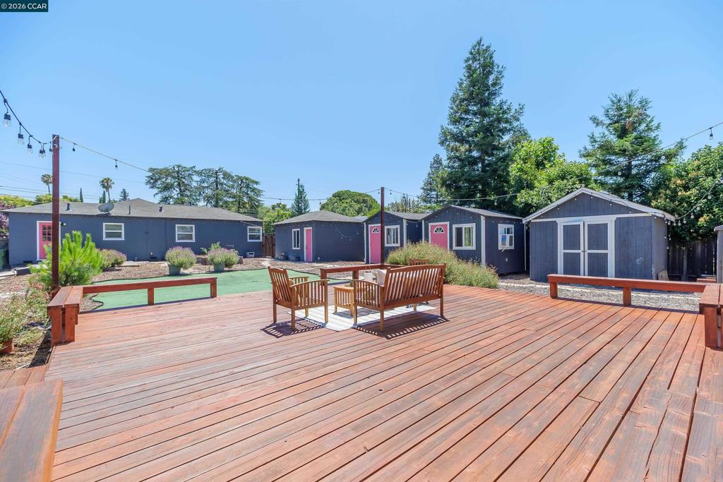 1616 2nd Ave