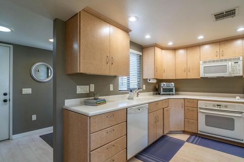 Tiny photo for 40508 Bay Hill Way, Palm Desert, CA 92211 (MLS # 219144367DA)