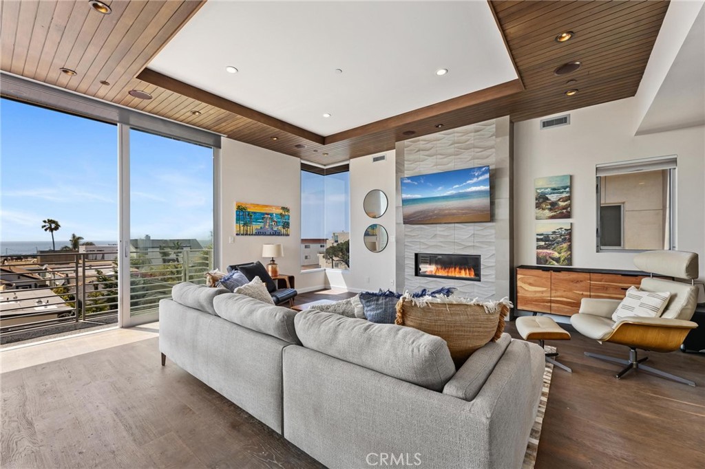 726 Loma Drive