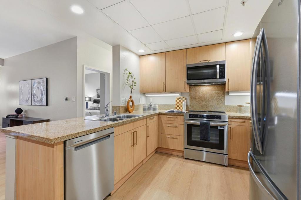 88 Bush Street 1101