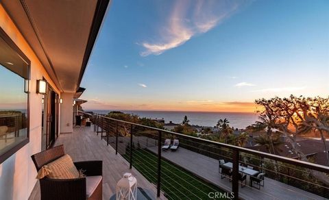 Photo of 243 Notteargenta Rd, Pacific Palisades, CA 90272 (MLS # CV25233742)