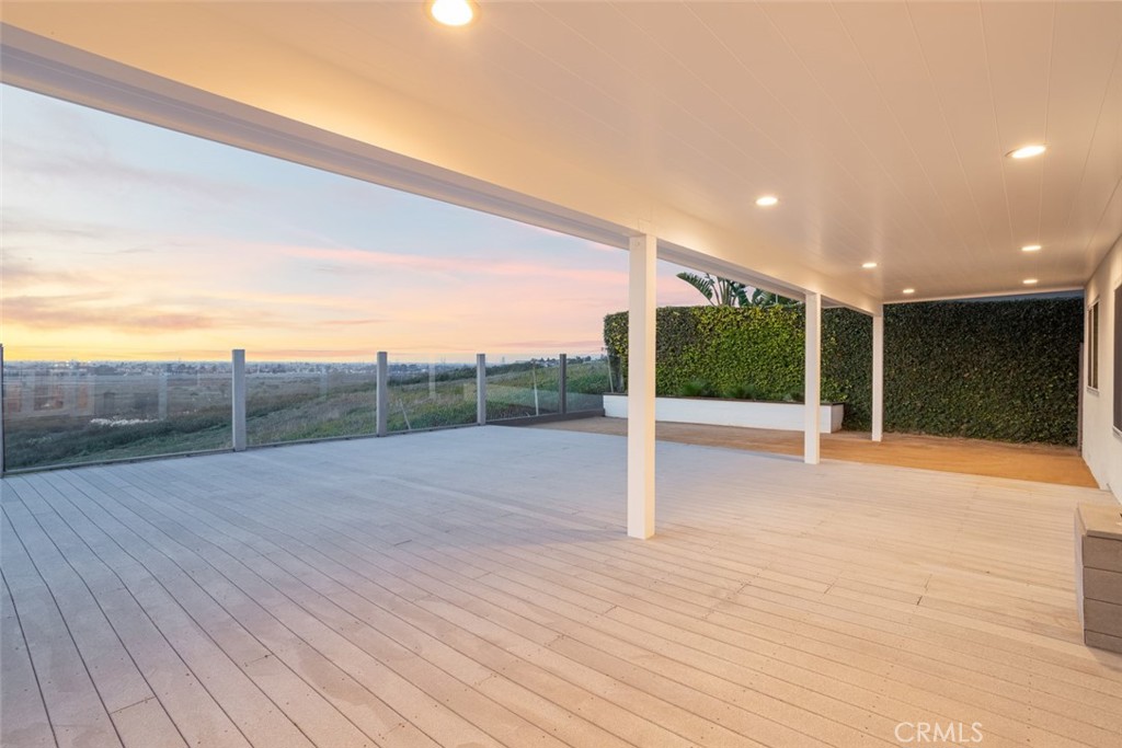 1861 Parkview Circle