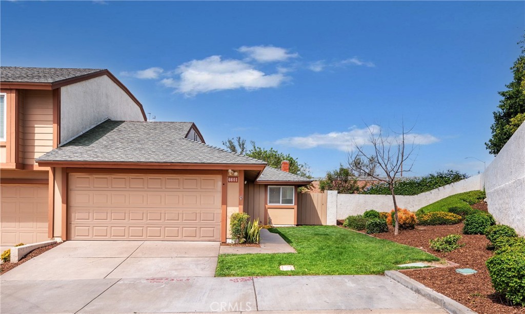 6601 Vista Loma