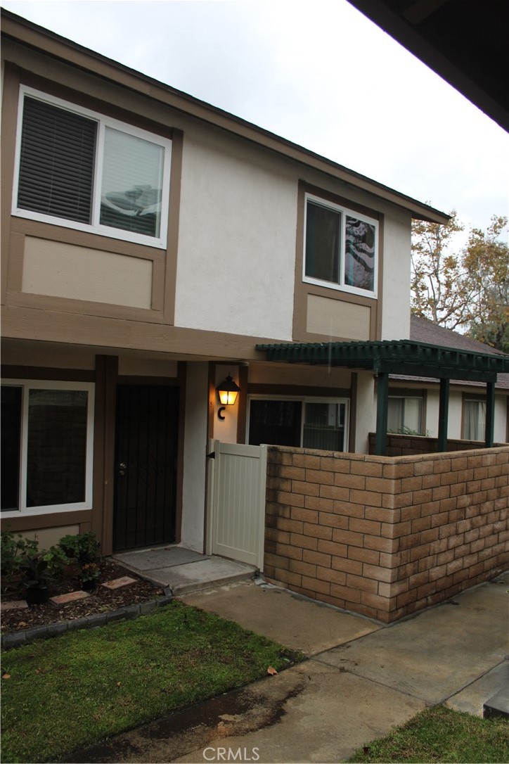 5478 E Willow Woods 107-C