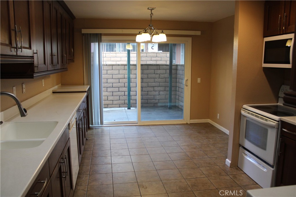 Willowoods - Residential Lease