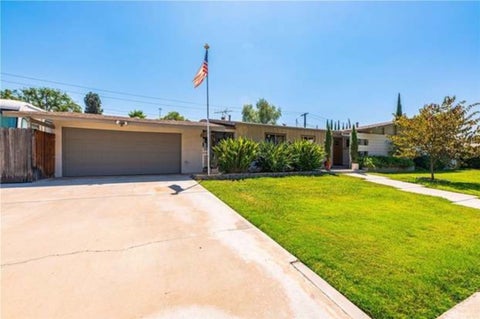 Photo of 2390 Gloucester WAY, Riverside, CA 92506 (MLS # DW26174997)
