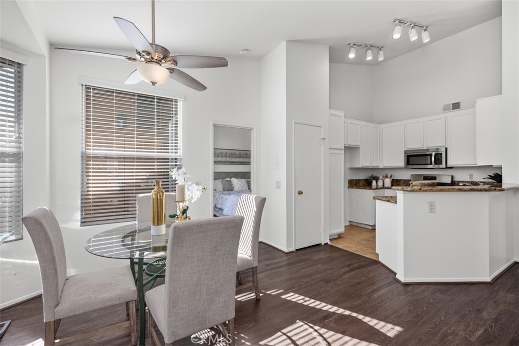 19431 14H Rue De Valore