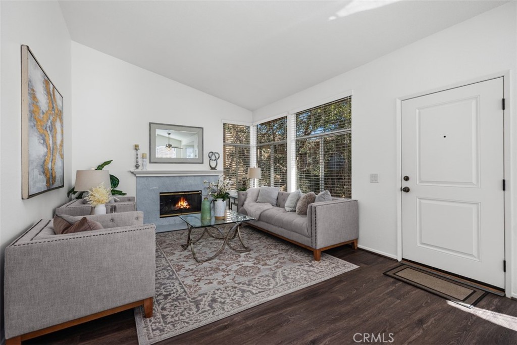 19431 14H Rue De Valore